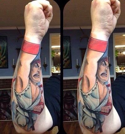 Tatuagem realista do Ryu do game Street Fighter