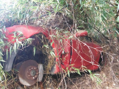 Cemitério de carros no Japão foto 32