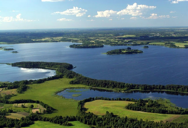 tempat populer balarus, objek wisata populer berlarus, objek wisata belarus