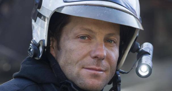 Jamie Bamber Profile Pics Dp Images