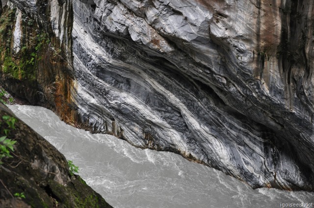 Taroko Gorge, Swallow Grotto (Yanzihkou)