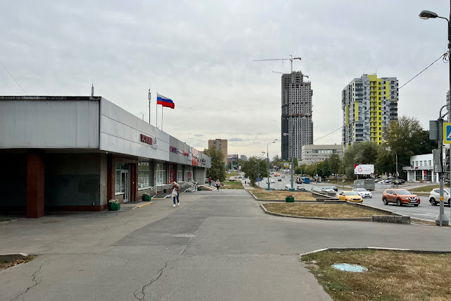 Севастопольский проспект, строящийся жилой комплекс Eniteo