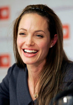 Hollywood Star on Jolie Without Makeup New Photos 2013   Its All About Hollywood Stars
