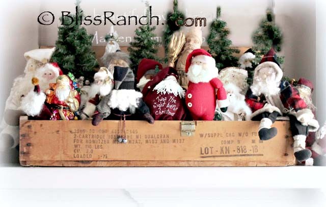 Santa Collector Display, Bliss-Ranch.com