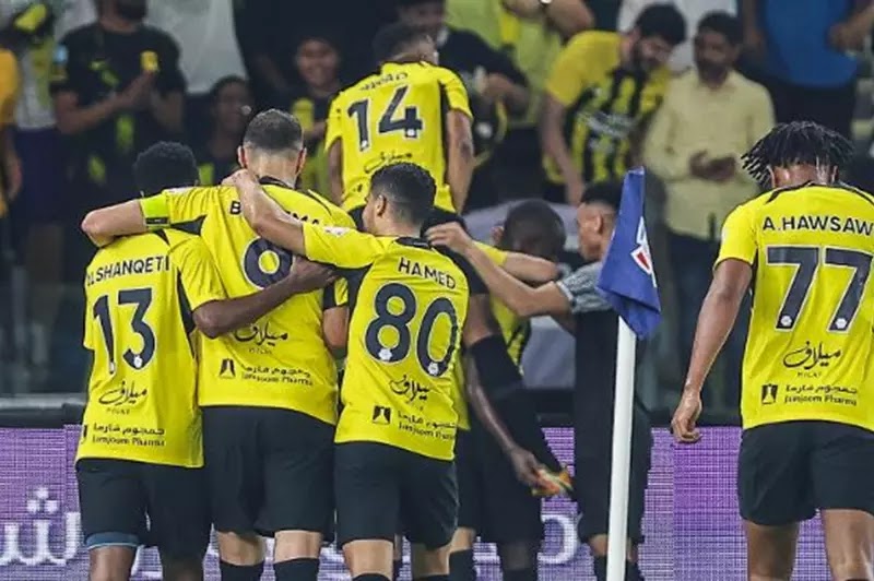 صراع سعودي مشتعل بين الاتحاد والأهلي لخطف موهبة الاتفاق محمد عبد الرحمن | يلا شوت