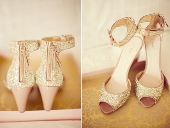 Gold glitter pumps 5 Traditional Veils and Grecian Headpieces