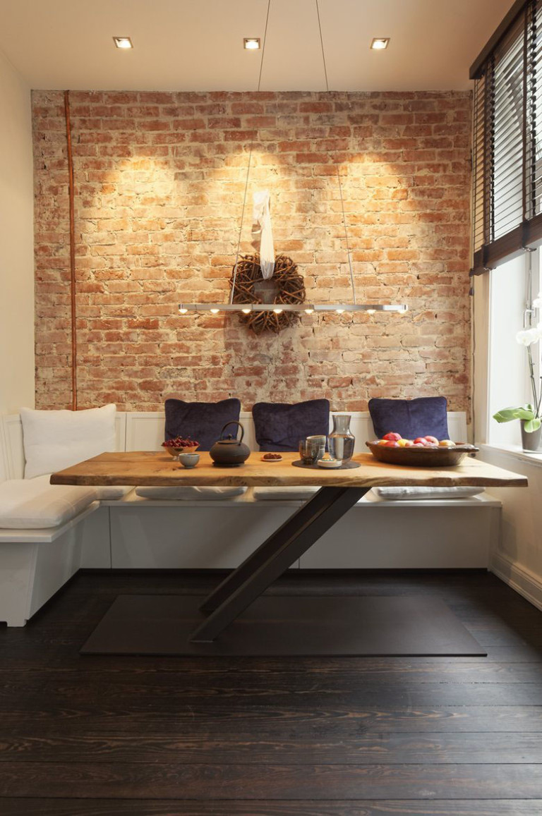 Cozy Renovated Apartment With Rustic Brick Walls
