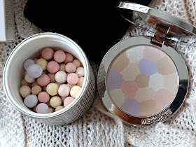 Guerlain Meteorites Compact Medium 03 compared with the Guerlain Meteorites Pearls Medium 03