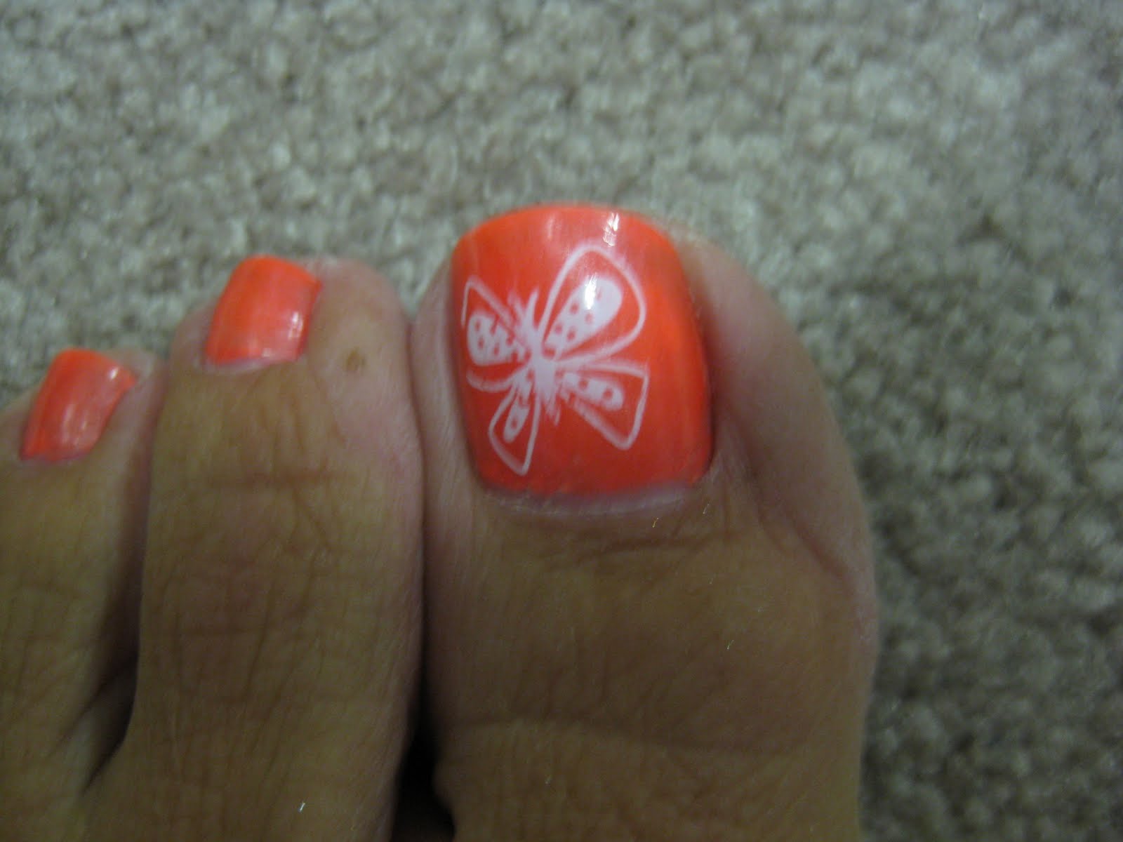 Butterfly Toe Nail Art Want instant toe nail art?