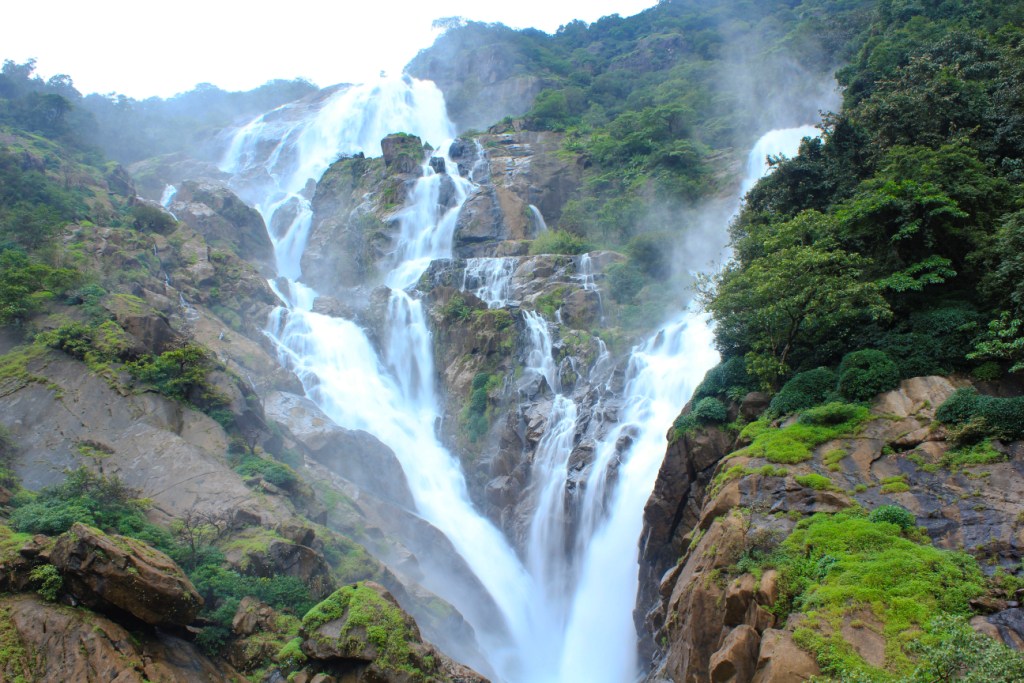 Visit India - Tourism in India: Dudhsagar Falls Goa