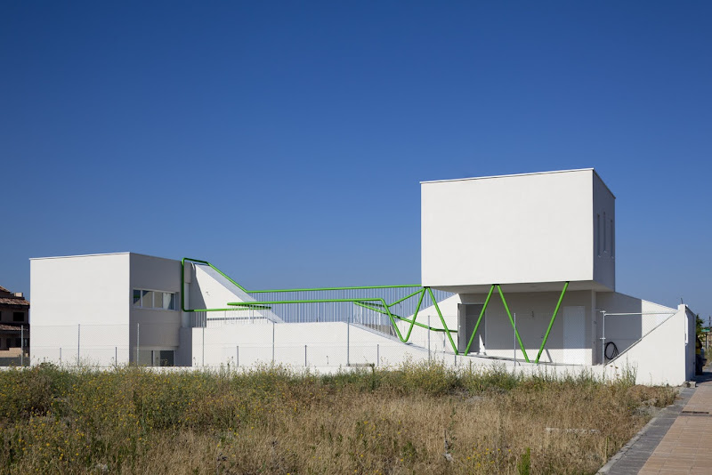 Casa Syntes en Pinto - dosmasunoarquitectos