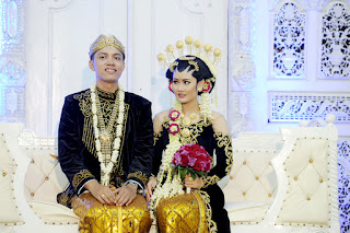 Kursus_make_up_pengantin_blitar