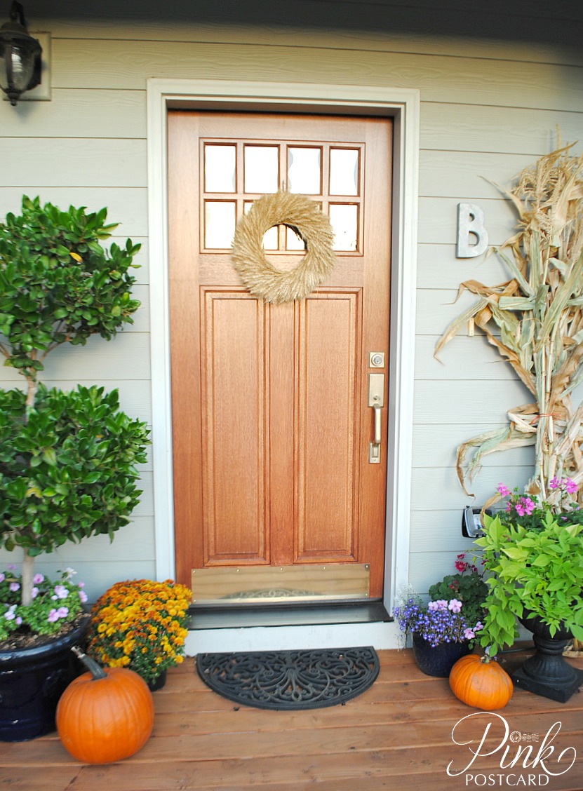 PinkPostcard.*: outdoor decor: welcome to our fall porch!