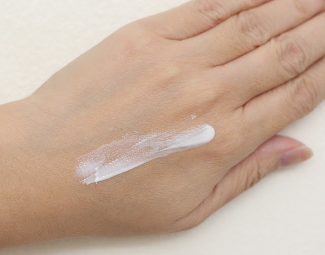 a swatch photo of Etude House Sunprise Mild Watery Light SPF