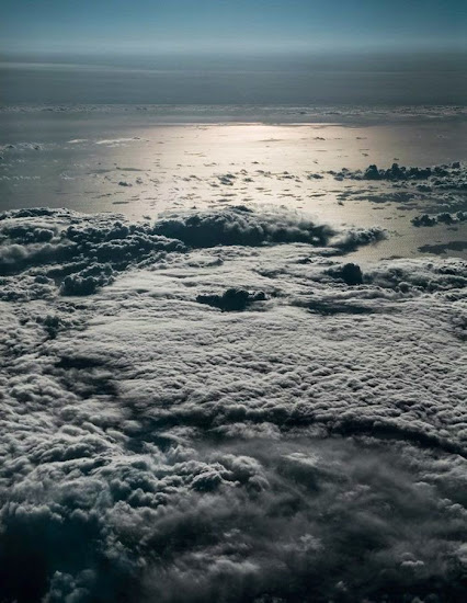 Amazing above the Clouds Pictures