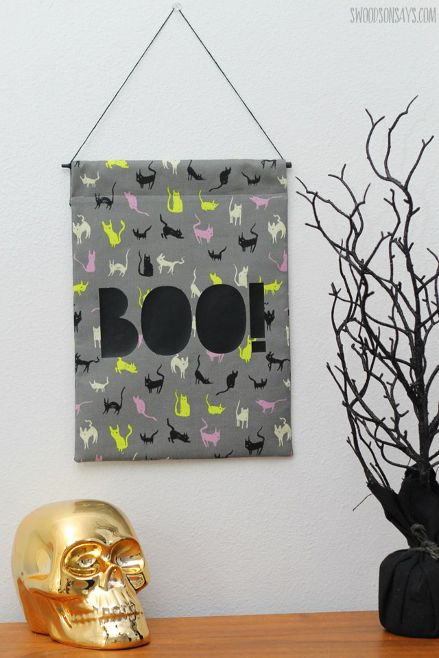 Learn how to easily decorate by sewing a DIY Halloween banner. Tutorial by Swoodson Says.