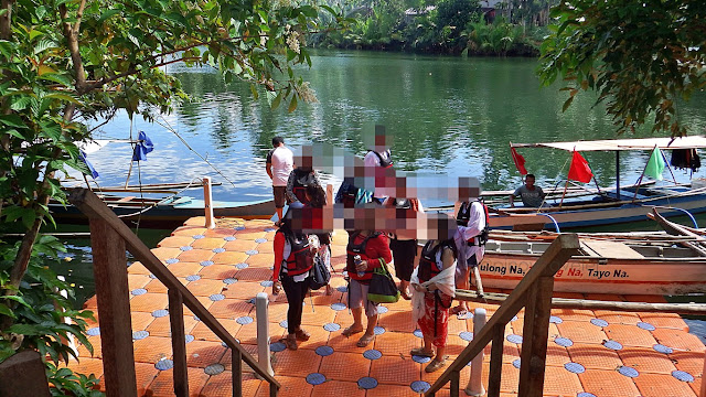 the departure pontoon at the Sohoton Visitor's Center & Eco-Lodge