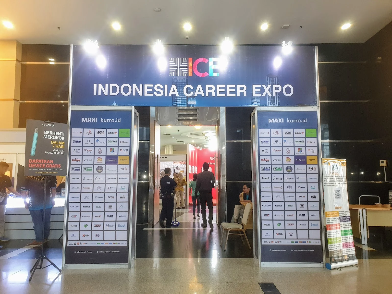 Suasana Indonesia Career Expo di SMESCO Building Jakarta