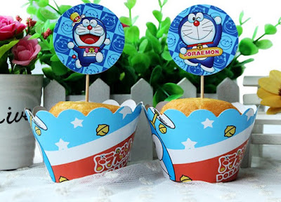 dekorasi pernikahan doraemon terbaru