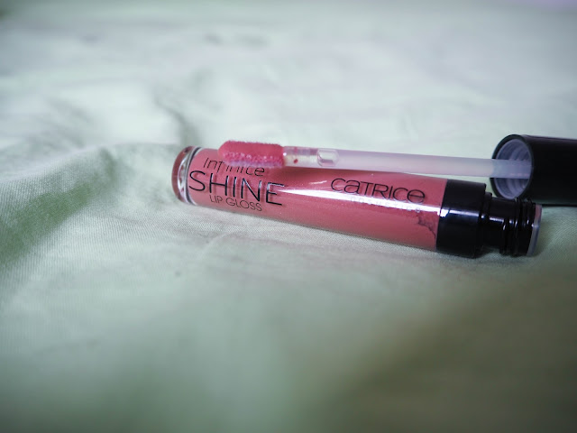 Catrice Infinite Shine Lip Gloss in 210 Lost In The Rose-Woods