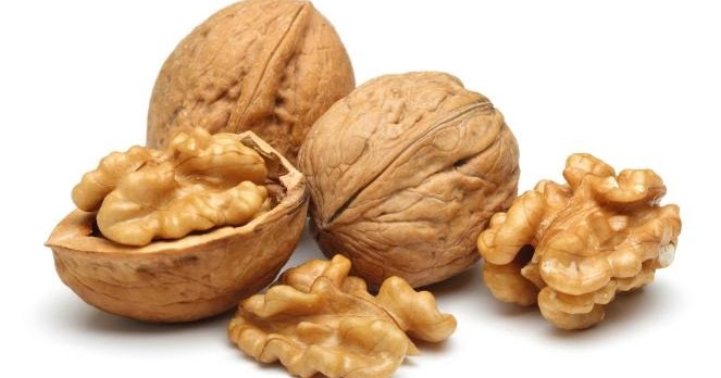 Manfaat Kacang Walnut Untuk Kecantikan  ALMOND KENARI