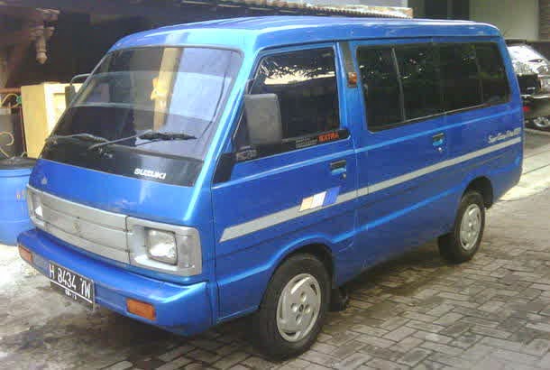 Harga Mobil  Bekas  Suzuki Carry  otomotif