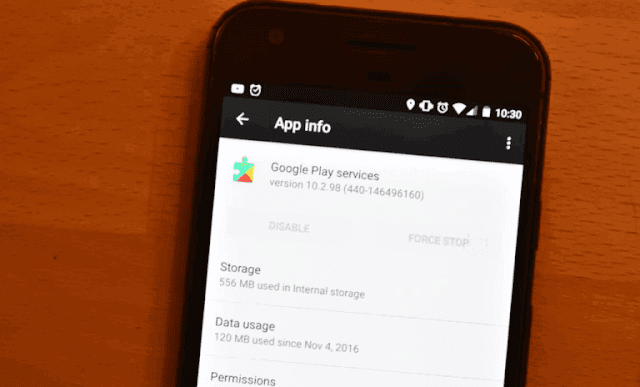 طريقة حل مشكلة إيقاف خدمات Google Play كيلا تنقطع عن تحديث تطبيقاتك 2019
