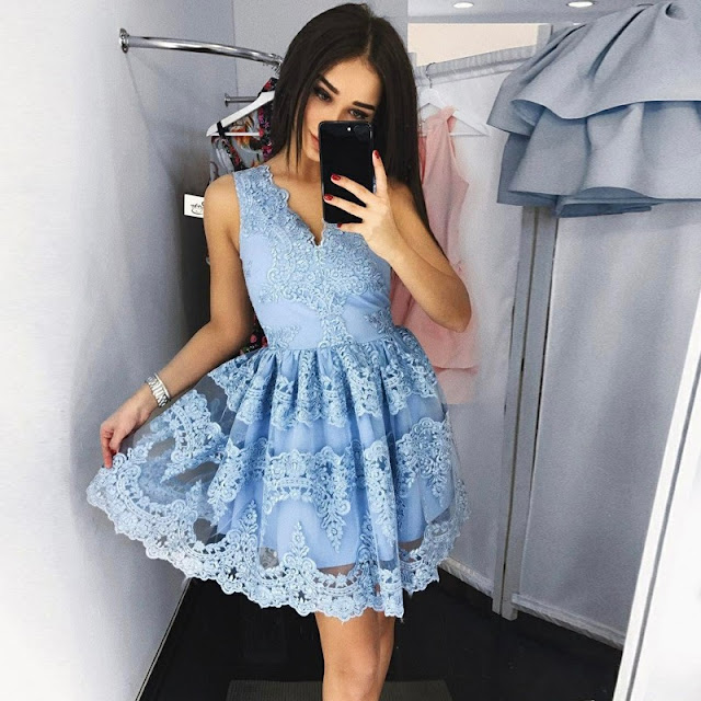 A-line Layers V-neck Homecoming Dresses Light Blue Lace Short Appliques Homecoming Dresses