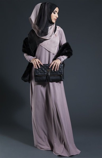 Contoh model hijab terbaru untuk perempuan muslimah indonesia desain modis 33 Model Hijab Terbaru 2018