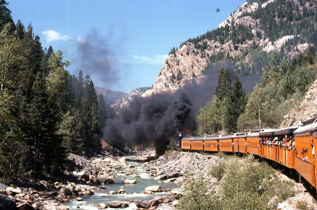 Durango and Silverton Narrow Gauge Railroad coloradoviews.filminspector.com