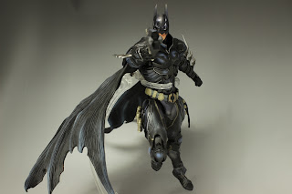 Square Enix - Play Arts Kai DC Variant Batman Figure