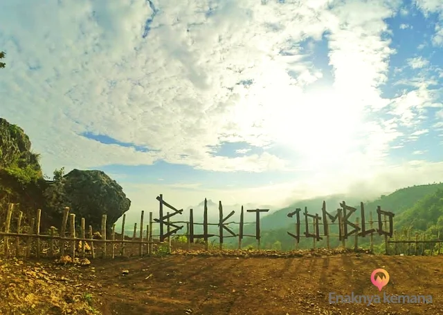 bukit jomblo tulungagung