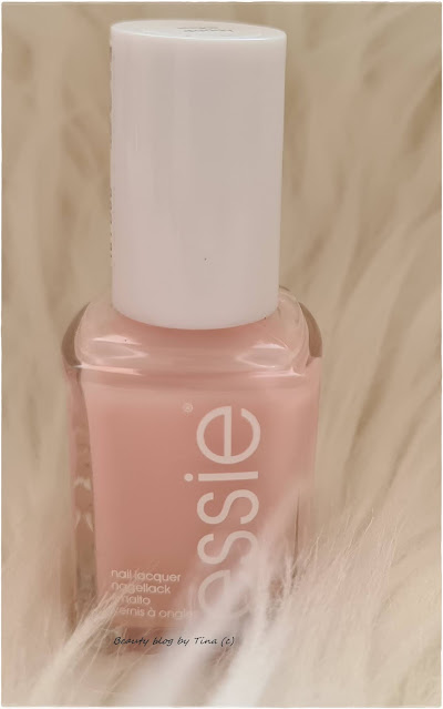 Essie-sugar-daddy-lak-za-nokte-notino.hr_jpg