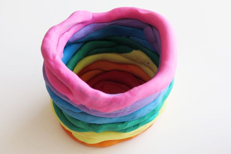 Rainbow snake pot art project for kids