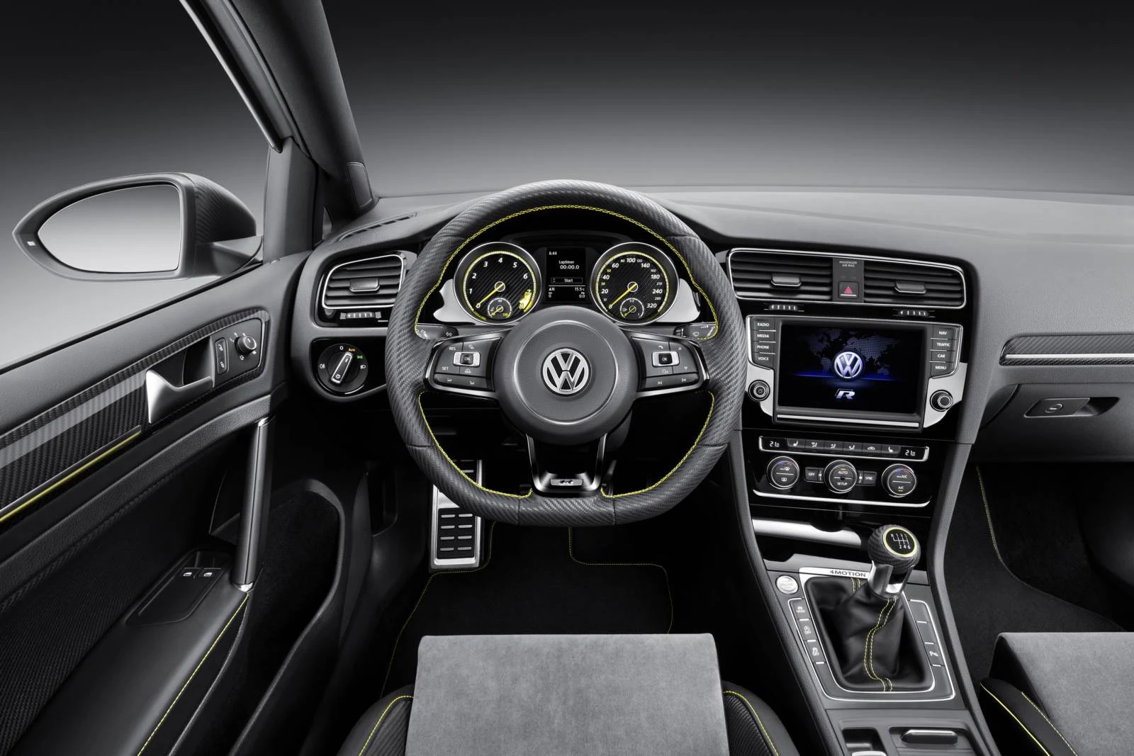 2015 Volkswagen Golf R 400