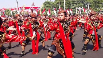 Menari "REMO Massal" di Surabaya Pemecahan Rekor Muri