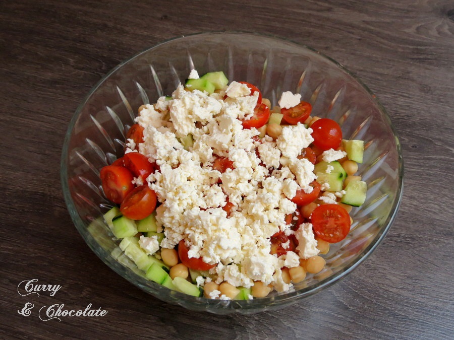 Ensalada mediterránea de garbanzos – Mediterranean chickpea salad