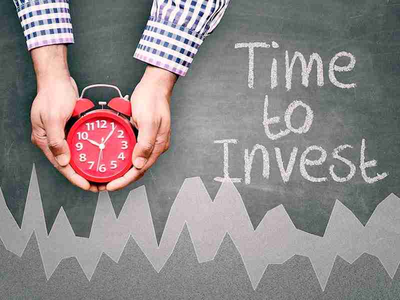 top 10 reasons to invest in stocks - build investing habit