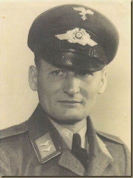 Wilhelm Balla - 1941 Deutsche Wehrmacht (Luftwaffedienst) (lower res)