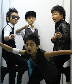 Coboy Junior merupakan boyband yang personilnya  terdiri dari 4 orang anak-anak, meskipun personil Coboy Jr ini masih anak-anak tapi lagu yang dibawakan Coboy Junior ini bertemakan lagu cinta