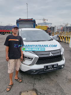 Kirim mobil Mitsubishi Xpander dari Denpasar Bali tujuan ke Surabaya dengan truk towing estimasi pengiriman 12 jam.