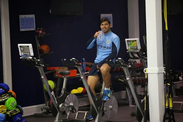 download photo aguero, wallpaper, at training