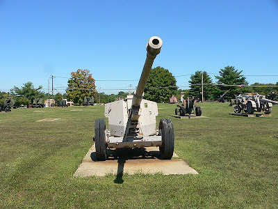 World War 1 Guns And Tanks. gun from World War II.