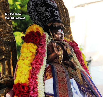 Sri Parthasarathy Perumal, Vedanthachar, Vedanthadesikar,Satrumurai Purappadu, Thiruvallikeni, Parthasarathy Perumal, Triplicane,