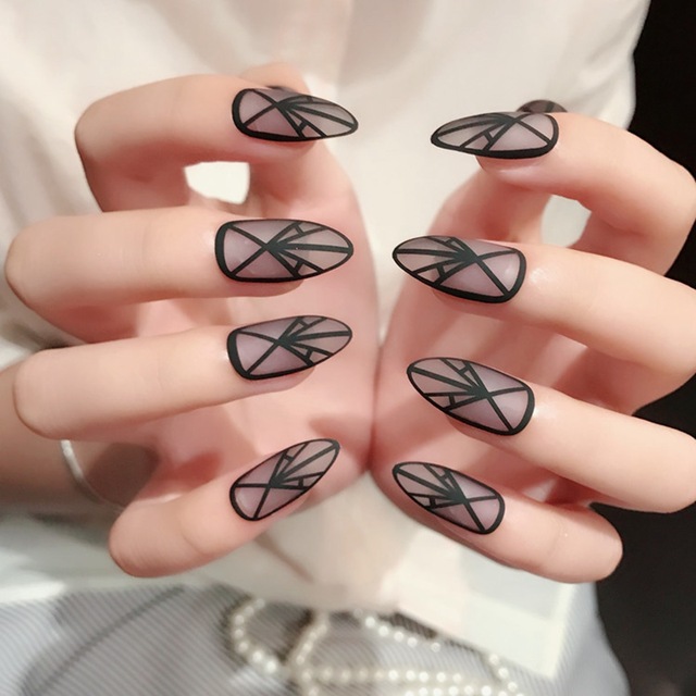 Artificial Nail Art