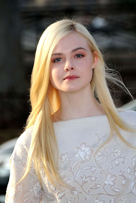 TOP 3 : Photo of American Teen Actress Elle Fanning