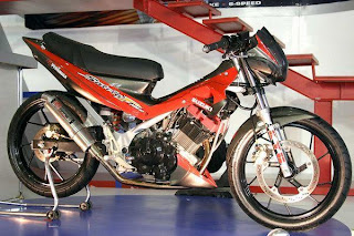 Modif motor Suzuki satria Fu 150 cc
