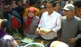 Foto Jokowi Ketika Berada Di Kota Subang , Jawa Barat