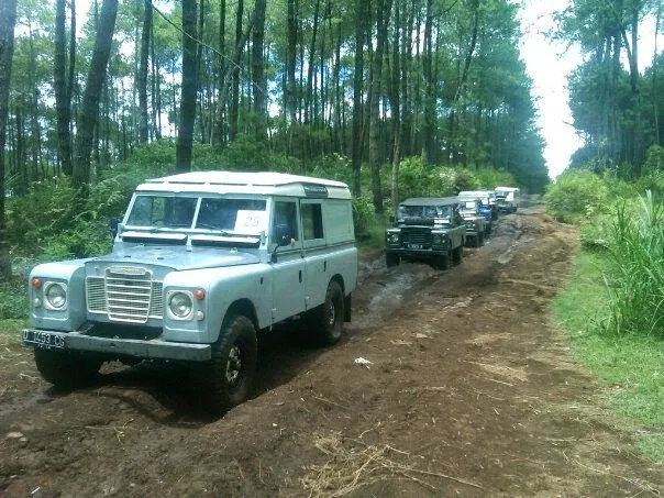 http://vilaistanabungavilage.blogspot.com/2014/09/paket-offroad-yang-murah-di-lembang.html