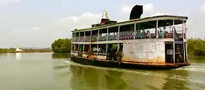 A Kaladan river travel to Mrauk U